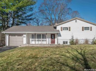 29 Fairdale Ave, Lake Katrine, NY 12449