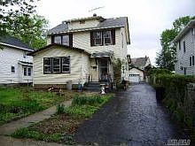 1st image of 2746 Harrison Ave