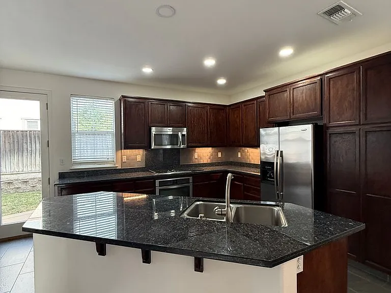 651 Jade Way — Photo 10