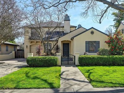 1325 55th St, Sacramento, CA, 95819