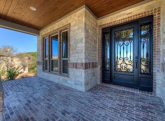2nd image of 5448 Diamante Dr