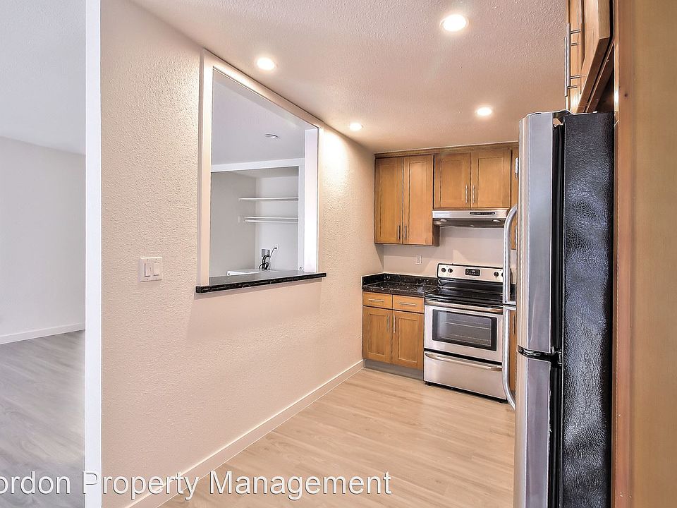 1st image of 2396 Pine St APT 205