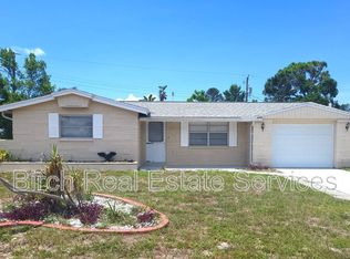 1625 Colmar Dr, Holiday, FL 34690