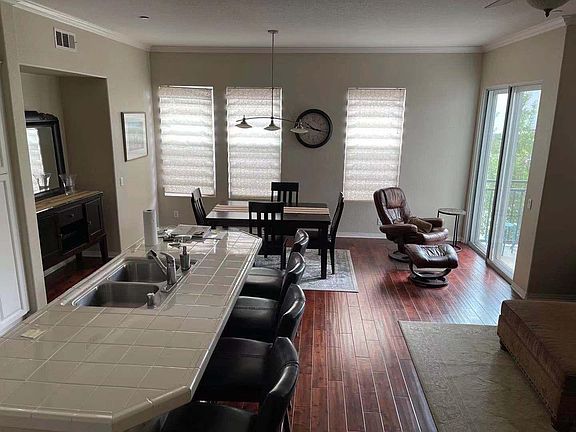 3rd image of 3 Cornell Ave
