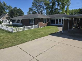2335 Water St, Port Huron, MI 48060