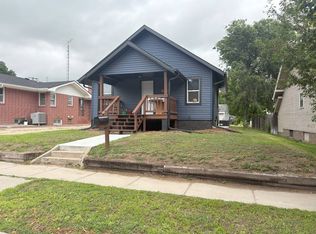 705 W 5th St, Ogallala, NE 69153