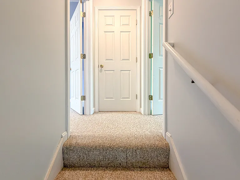 9 Dakota Dr — Photo 23