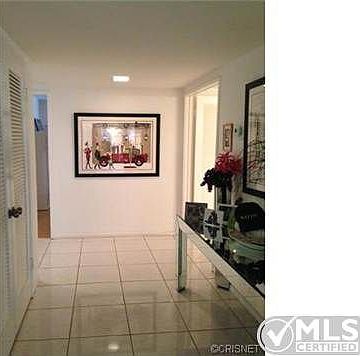 2nd image of 5301 Balboa Blvd Unit K3