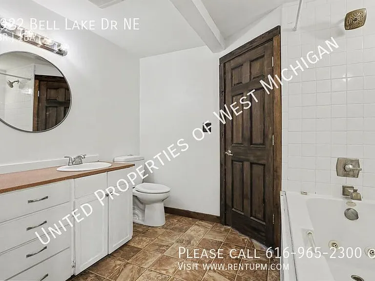 3922 Bell Lake Dr NE — Photo 7
