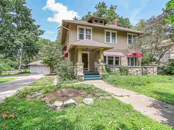 1728 Fairchild Ave, Manhattan, KS 66502