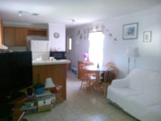4th image of 15 Melody Cir