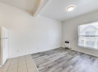 646 Foothill Blvd APT 203, Oakland, CA 94606