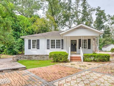 2062 Thomasville Rd, Tallahassee, FL, 32308