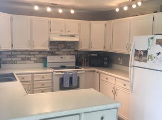 83 S Allen Ave, North Platte, NE 69101