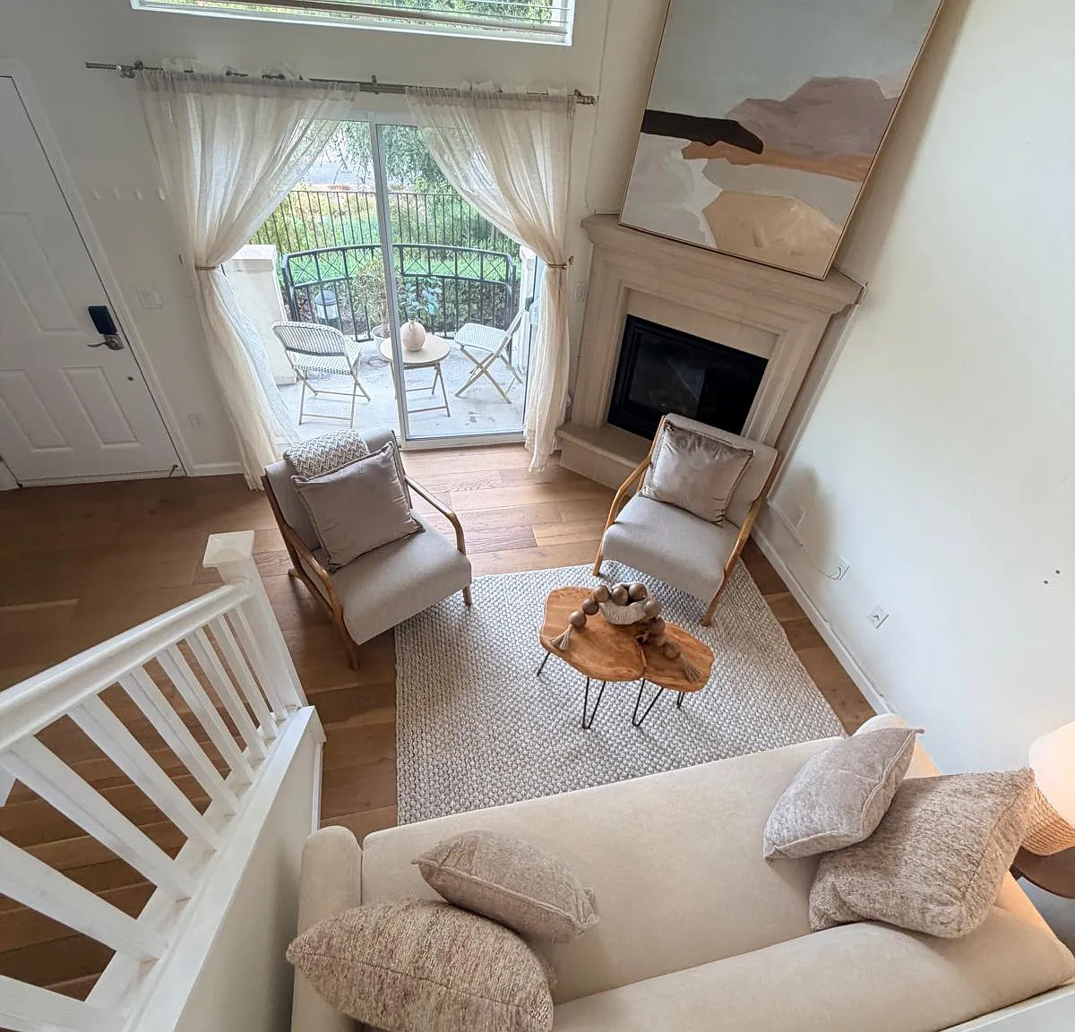 181 Bel Air Ct — Photo 2