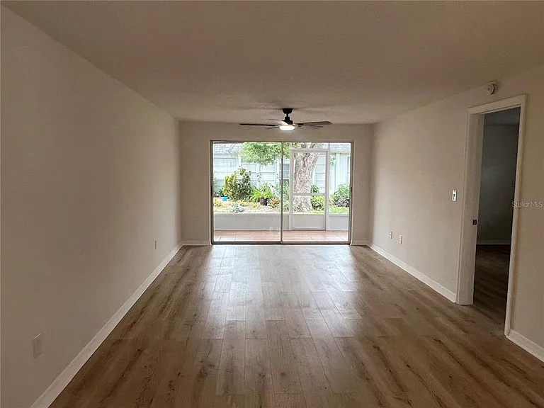 4223 Sheldon Pl #23 — Photo 8