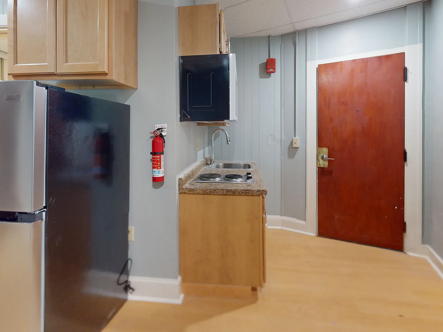 Studio, 222 sqft, $850 — Photo 4