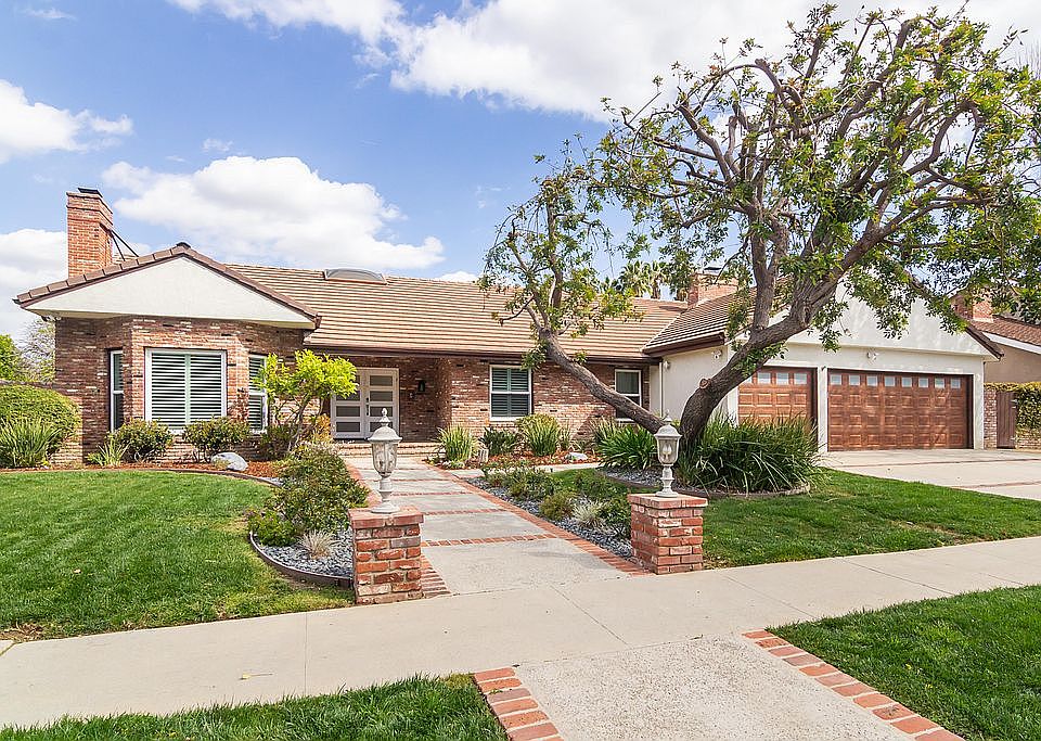1st image of 5442 Calvin Ave