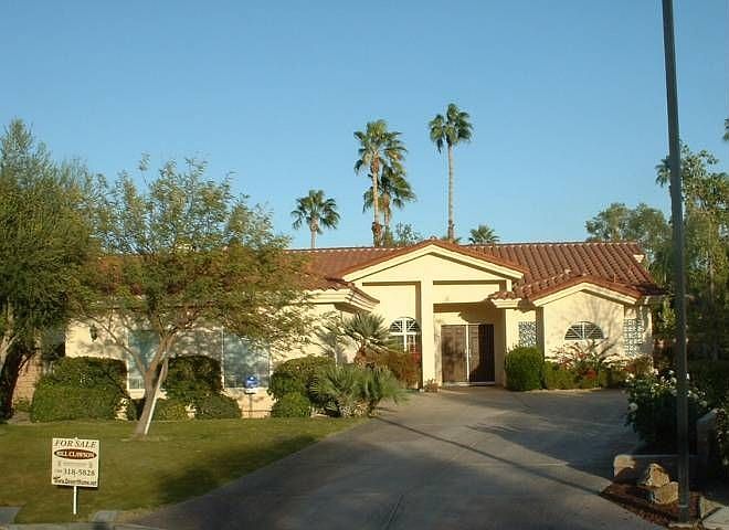 Lots of Parking in driveway plus a THREE car garage. 