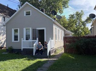 3646 Independence Rd, Cleveland, OH 44105