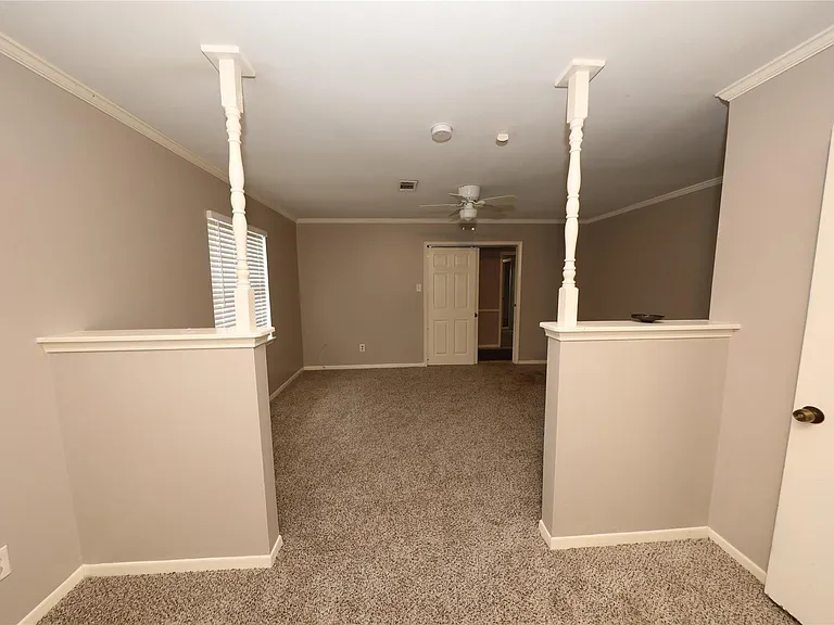 8519 Leader St — Photo 2