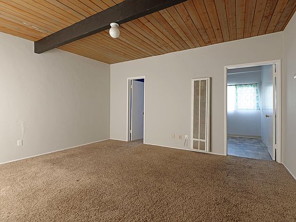 5th image of 2311 Union St APT D