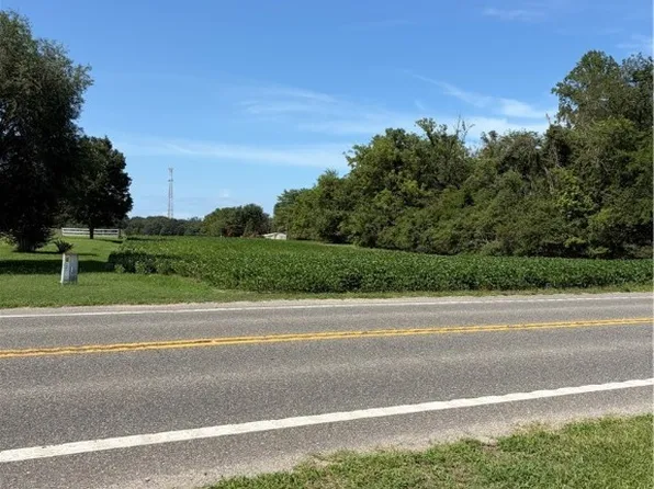 3 General Puller Hwy, Deltaville, VA 23043