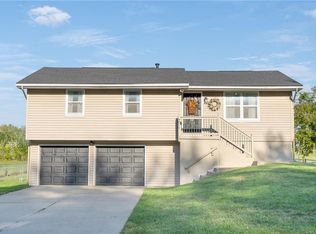 211 Carla St, Excelsior Springs, MO 64024