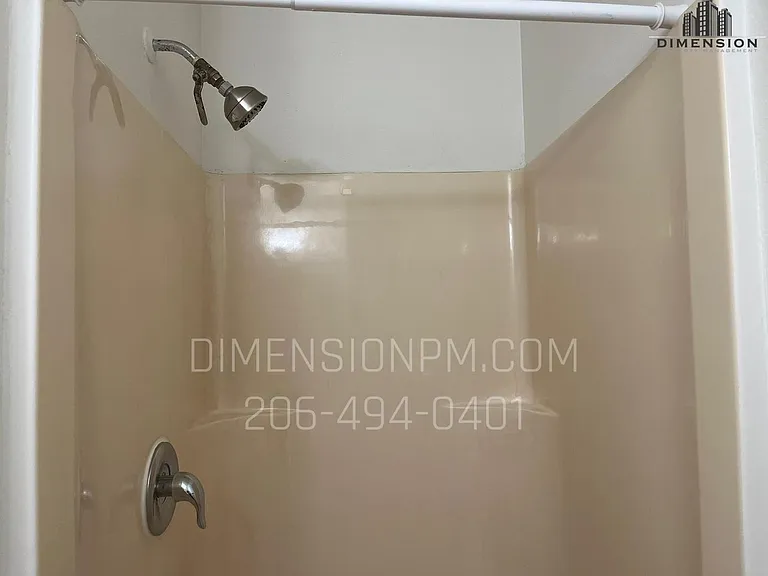 Columbia Apartments Yakima — Photo 16