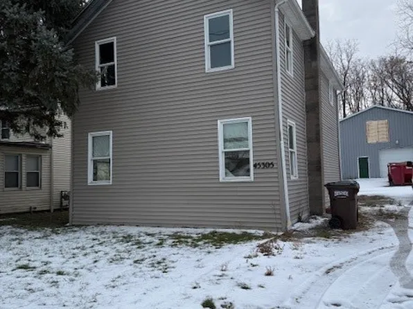 45305 N Ridge Rd, Amherst, OH 44001