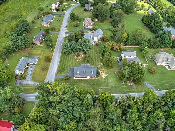 2nd image of 100 Quail Run