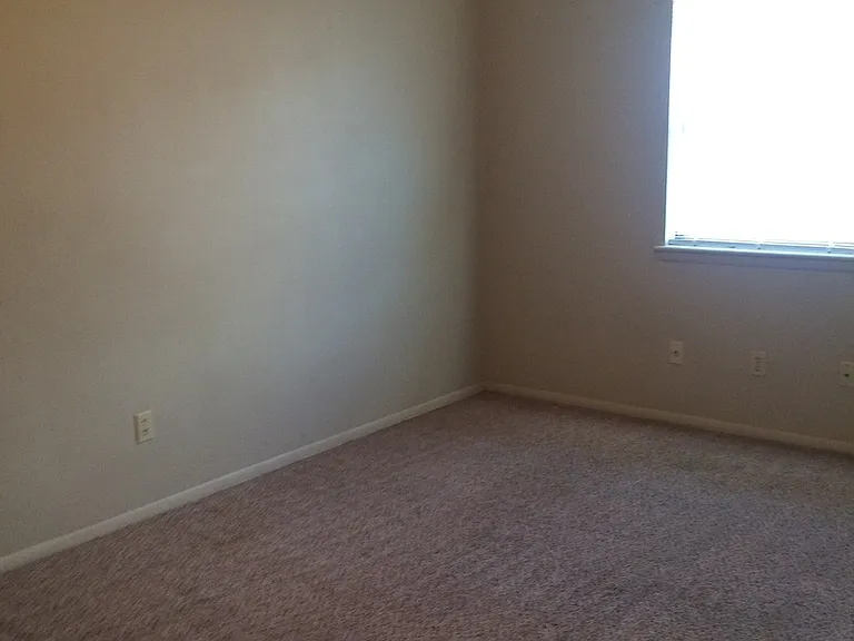 3624 Elm Springs Rd — Photo 5