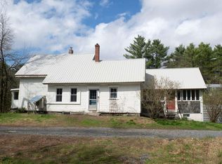 1287 Lakeview Dr, China, ME 04358