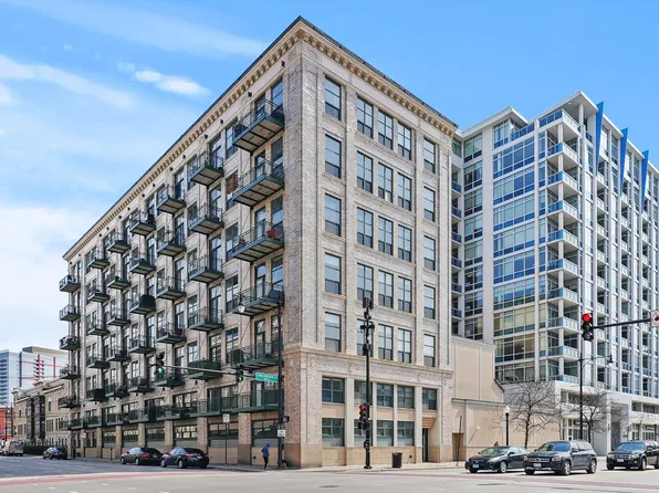 1801 S Michigan Ave APT 601, Chicago, IL 60616