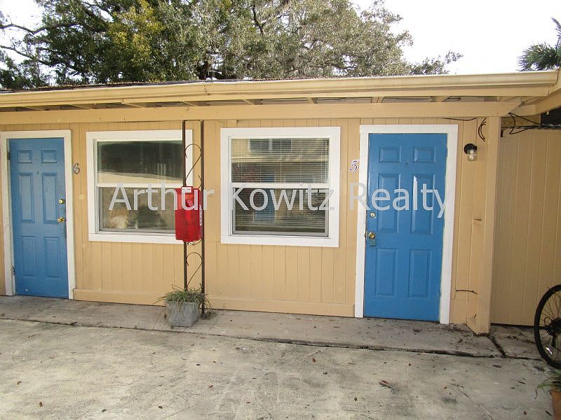 1st image of 430 8th St APT 5