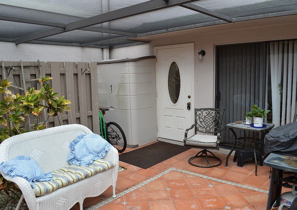 1st image of 1123 Breezy Way #8C