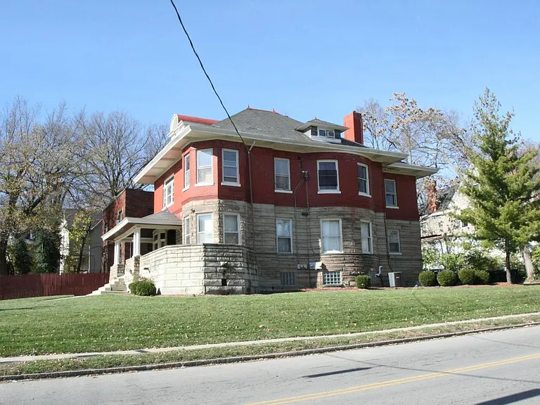 300 McGregor Ave #3 — Photo 23