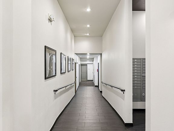 4th image of 1711 12th Ave APT 405