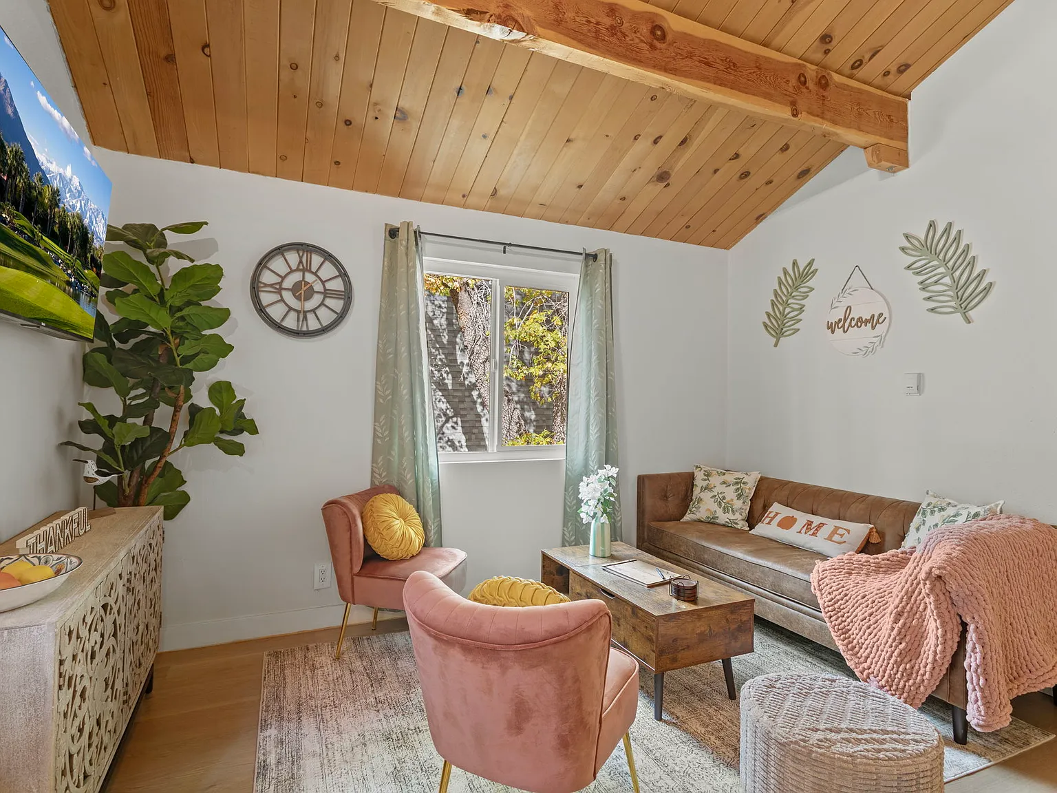 2 bed, 648 sqft, $1,850 — Photo 3