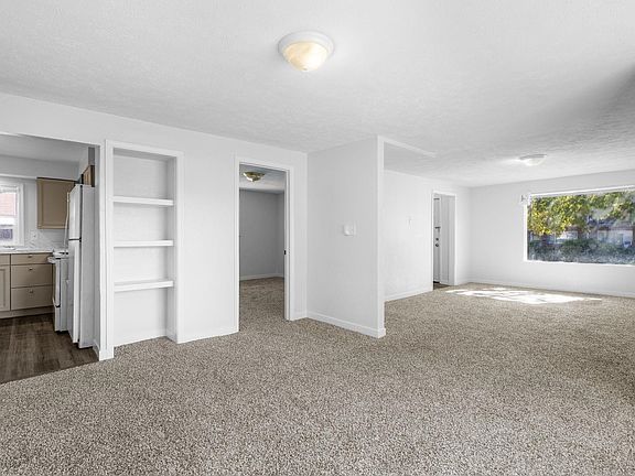 2nd image of 41 E Empire Ave