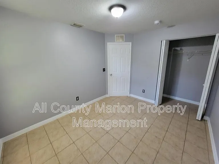 710 NE 26th St — Photo 10