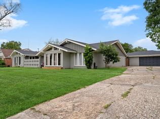 5111 Ashwood Dr #1, Baytown, TX 77521