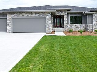 105 Tradition Dr, Polk City, IA 50226