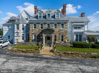 200 S Church St #3, Parkesburg, PA 19365