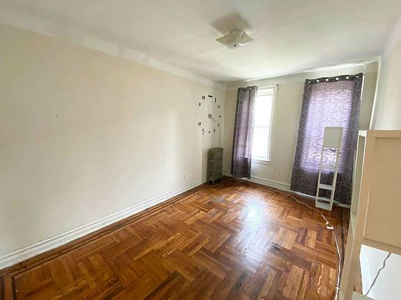4th image of 862 50th St #1A