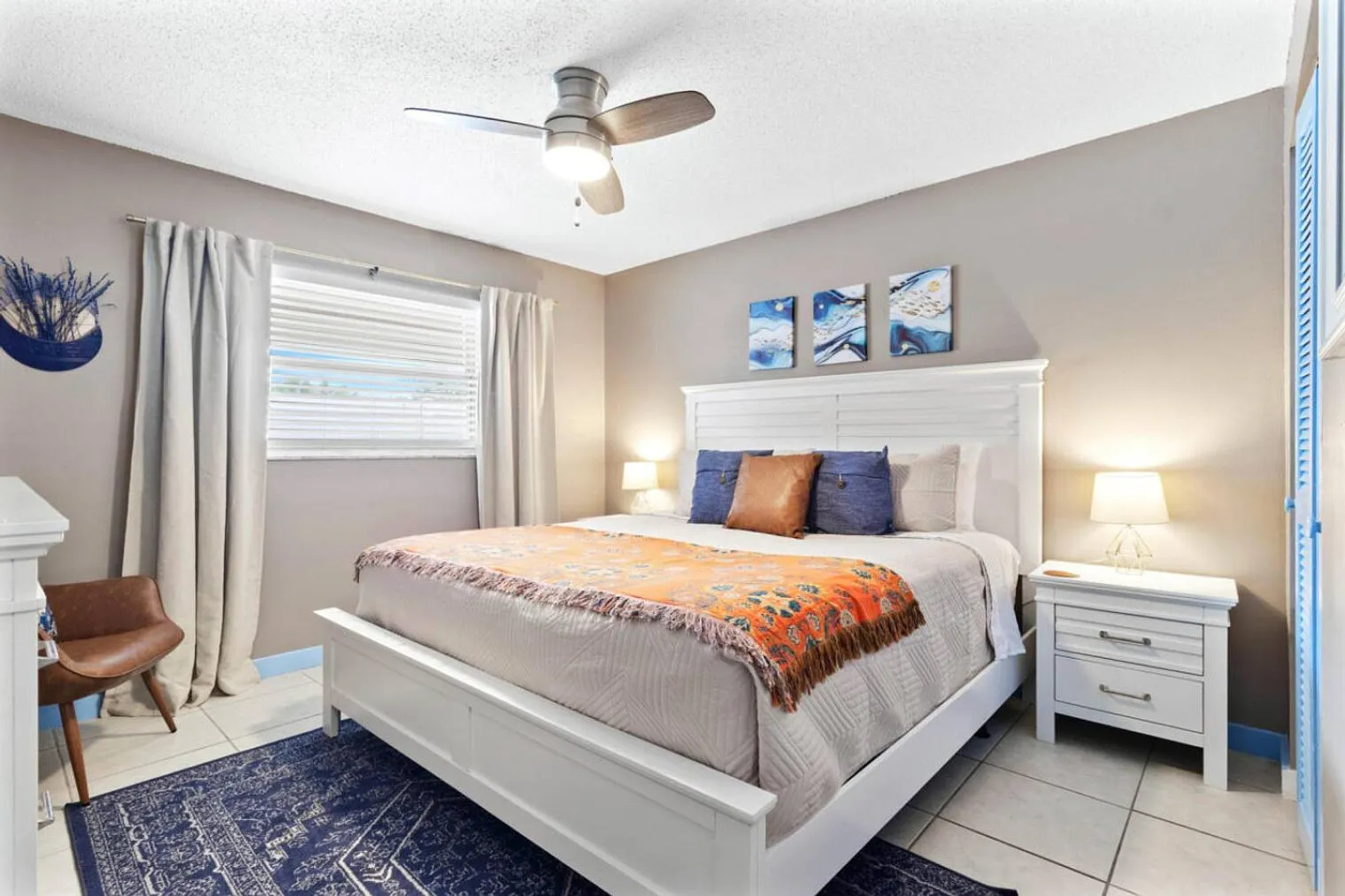 2 bed, 1.0 bath, $3,387 — Photo 4
