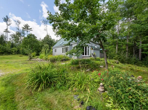 15 Forbes Mountain Road, Danbury, NH 03230