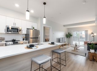 130 Ebony Blvd #1D, Strathcona County, AB T8H2Y2