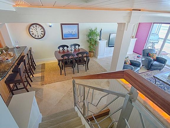 4th image of 444 Oceanview Dr