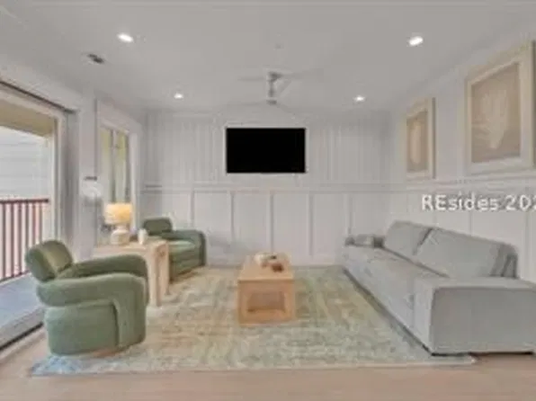 40 Folly Field Road UNIT 326, Hilton Head Island, SC 29928